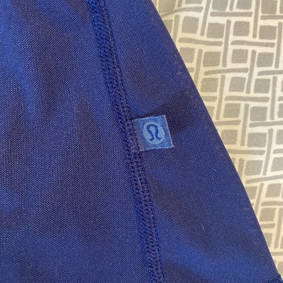 Dark blue lululemon tank top size 4 - Picture 5 of 5